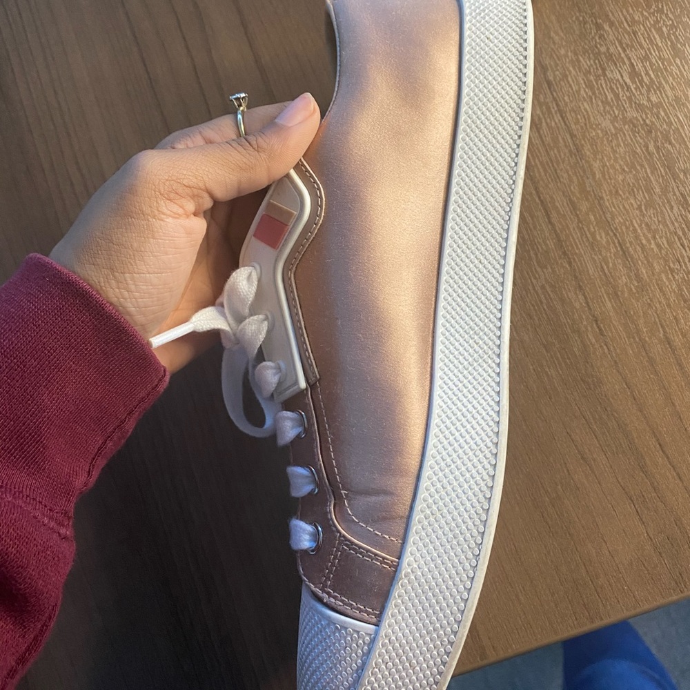 Prada Shoes 👟🥰 - Picture 3 of 5